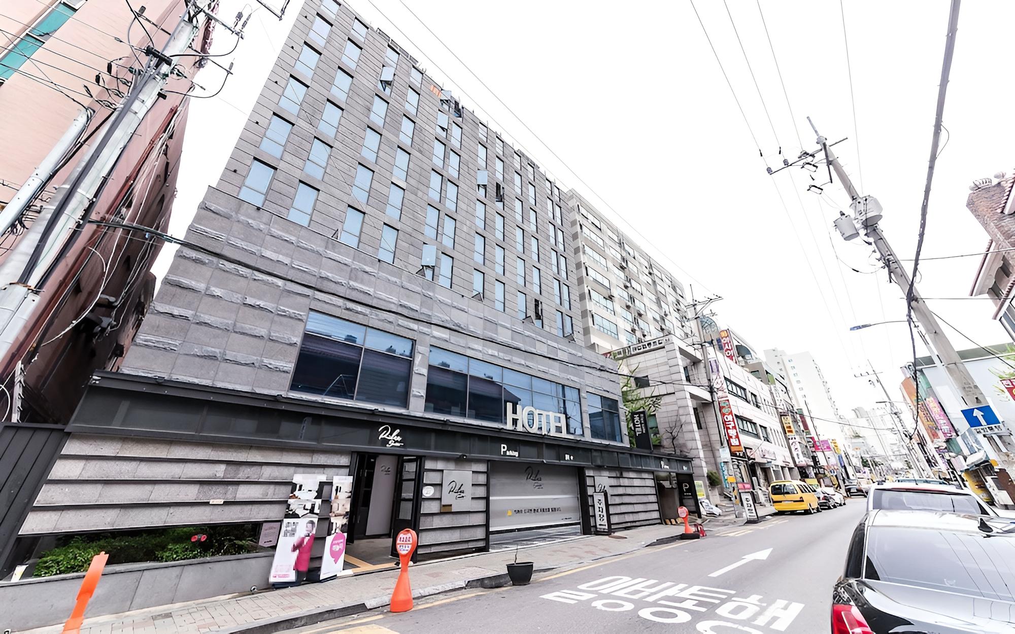Incheon Ali Suite Hotel