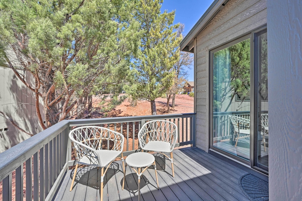 Luxe Pine Escape w/ Mtn Views  Gas Fire Pit! - Property Image 13