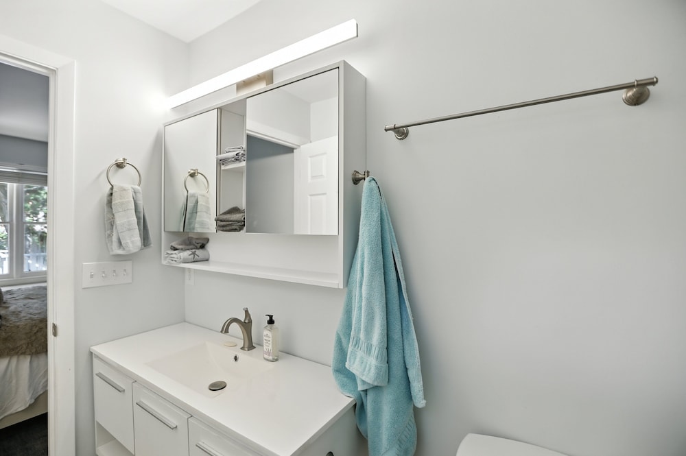 Charming Seabrook Island Retreat 3 Bedroom Home
