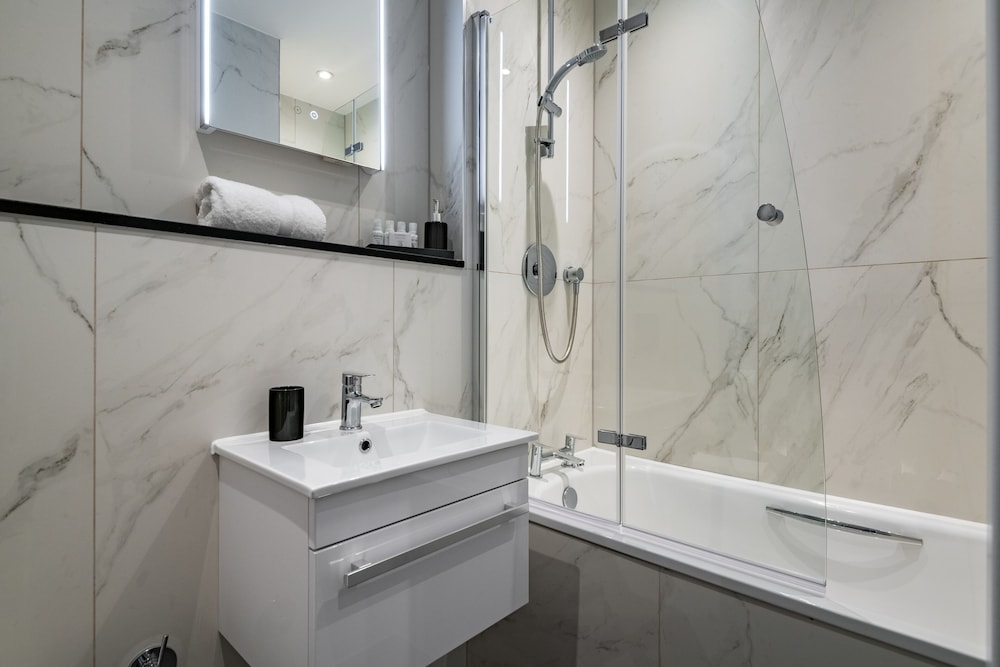 South Kensington Apartments