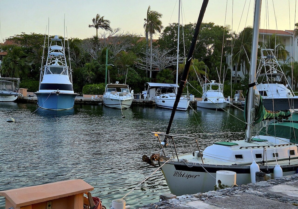 Ground Floor Marina View Infinity Pool Private Terrace Puerto Aventuras