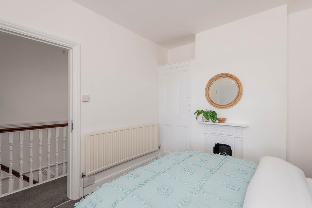 Host Stay The Haven at Church Road