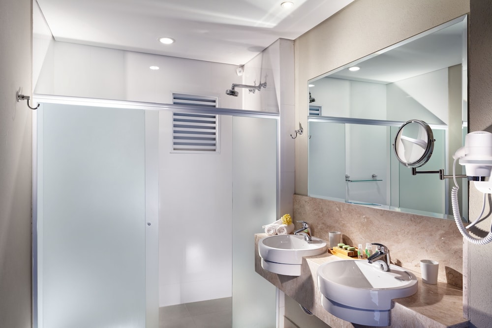 Malai Manso Yacht Convention & Spa