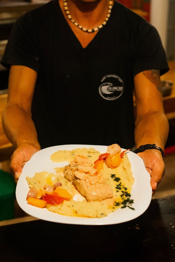 La Facha Hostel Restaurant Surf