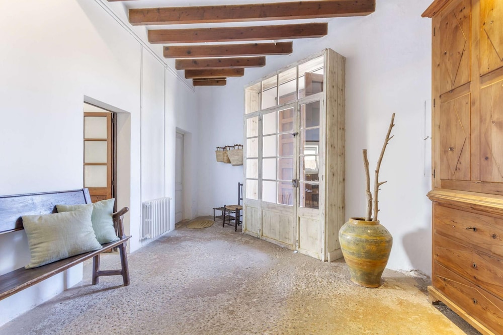 Casa Campomar by Vida Villas