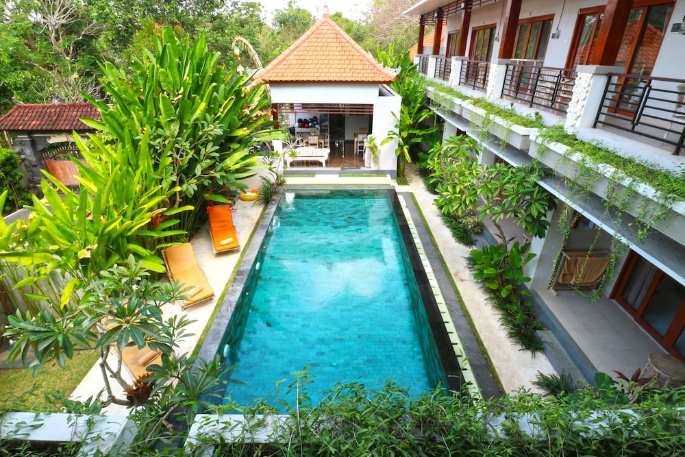 Avisaravilla and Guest House