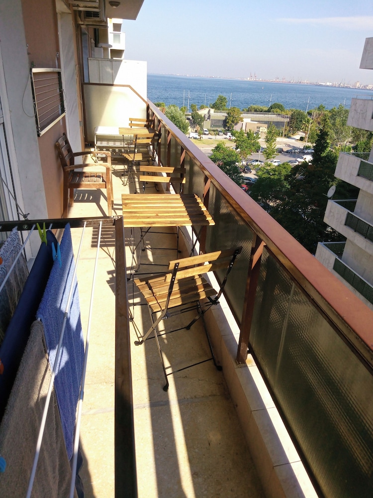 Olgas Apartment With 3 Bedrooms in Thessaloniki
