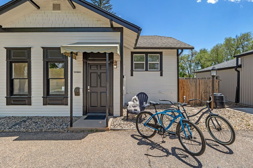 Mulberry Place: a Charming Cottage Near Old Town! view 5
