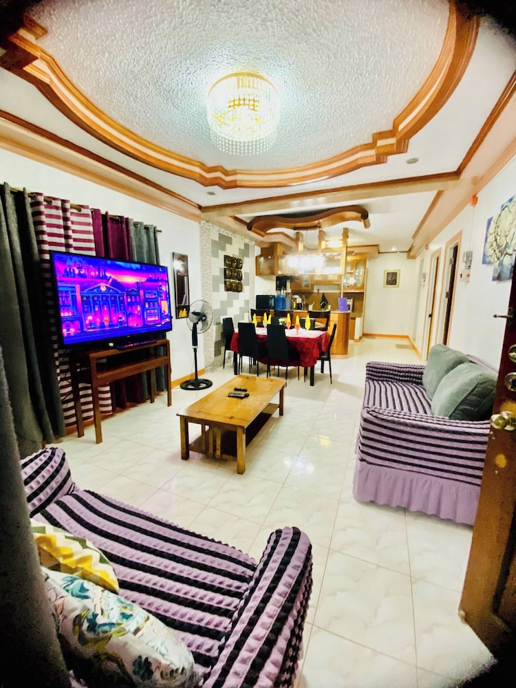 Len's Staycation 3bdr-2br-downstairs ,netflix&wifi