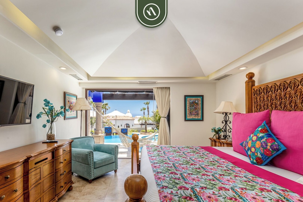 Hacienda Encantada by Naya Homes