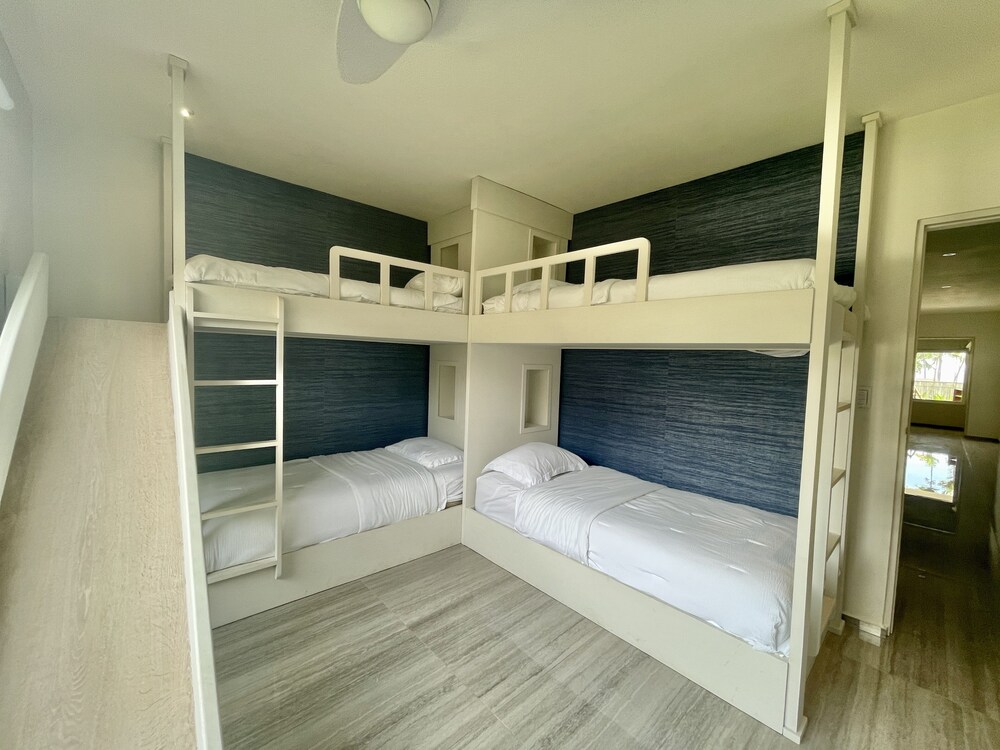 Ocean View Beach House with Pool - Hermosa Palms 44