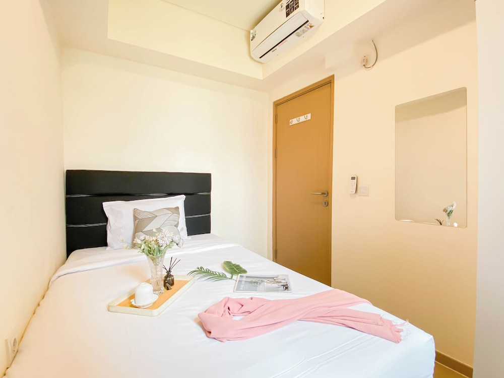 Good Deal and Homey 2BR Meikarta Apartment
