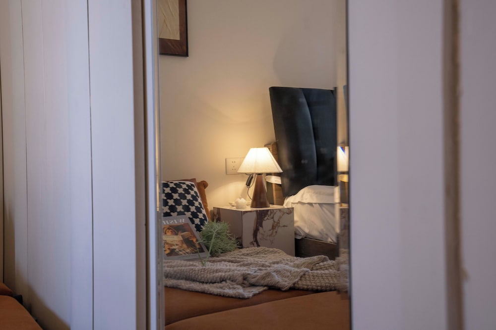 Book and Bed-People's Square