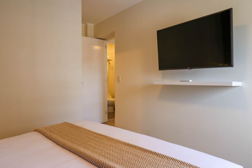 w Prestigious 2BR w Balcony in Barranco