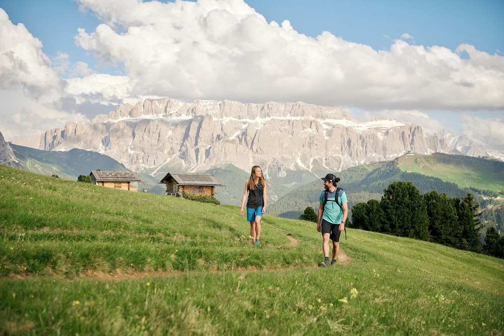 Hotel COSMEA Dolomites
