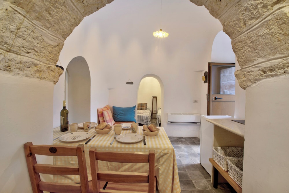 Trulli Silvana In Locorotondo