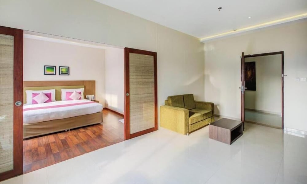 Jk Reisdency Kelakam