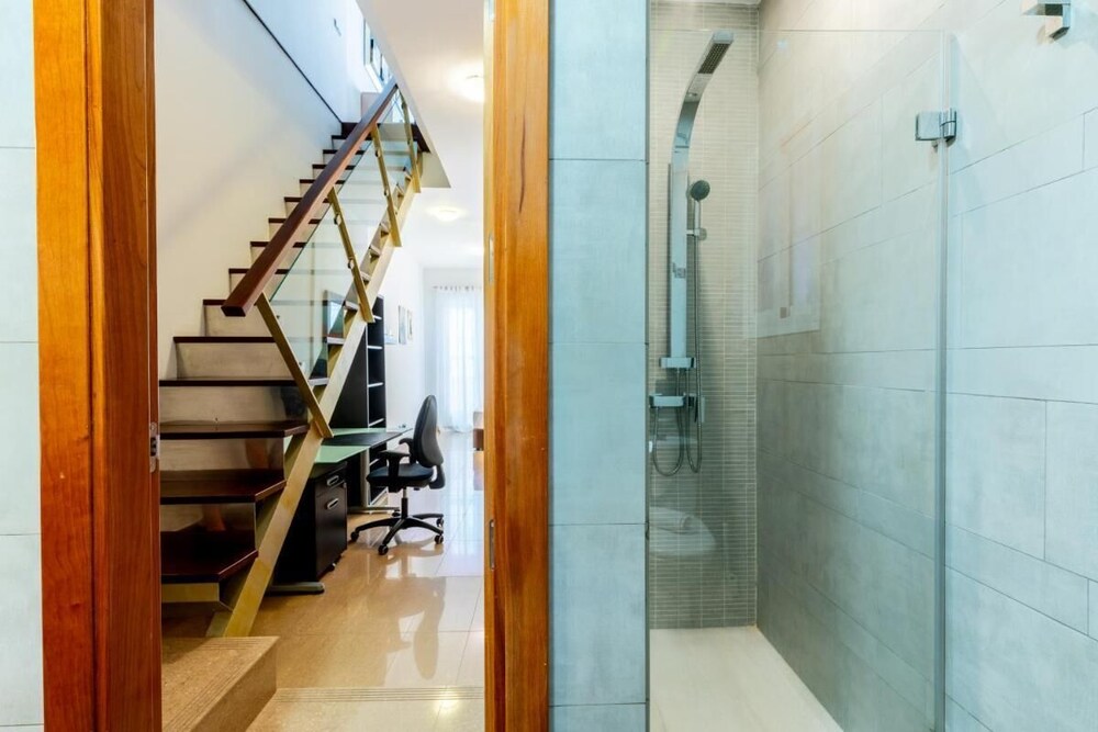 Charming Apartment in El Arenal, Sevilla's Heart