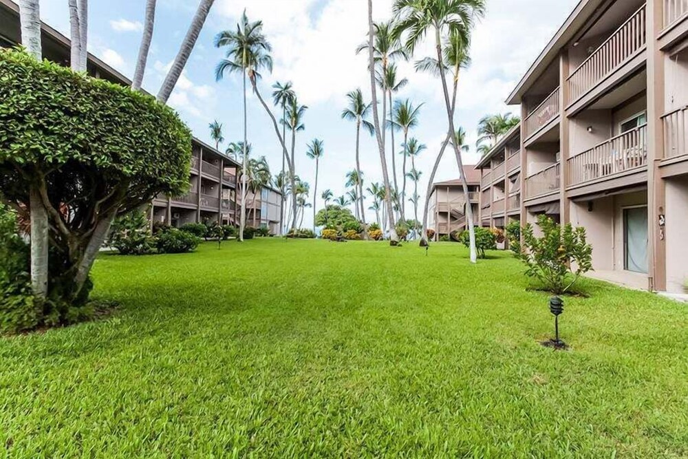 Private Ground Floor Corner Unit - AC & Hawaiian Ocean Views - Vrkcv