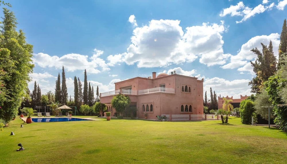 Villa Lamaan - Private Domain Pool and Hammam