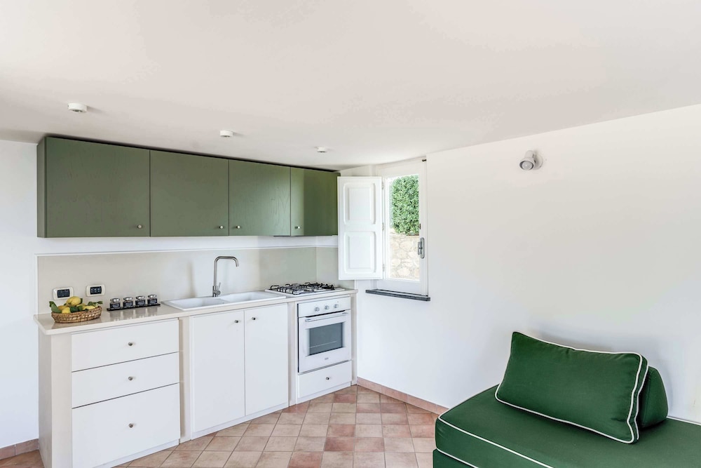 Giulia 1 Villa Apartment Shared Pool Sea Views