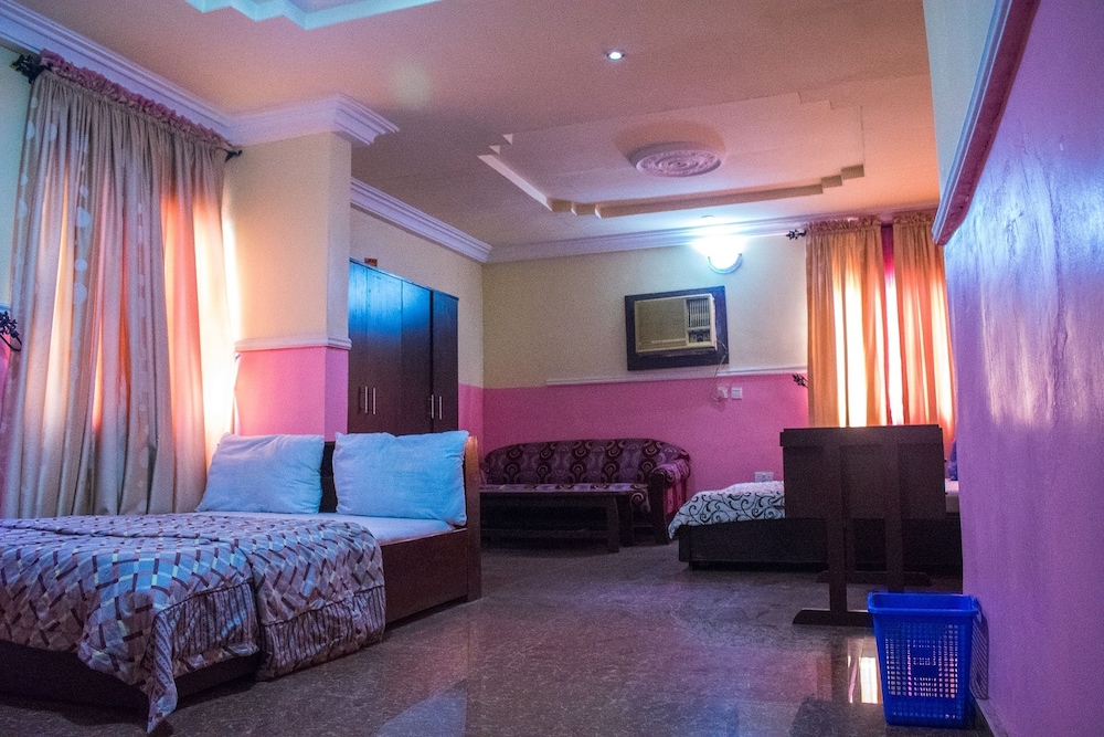 Maria Suites — photo 48