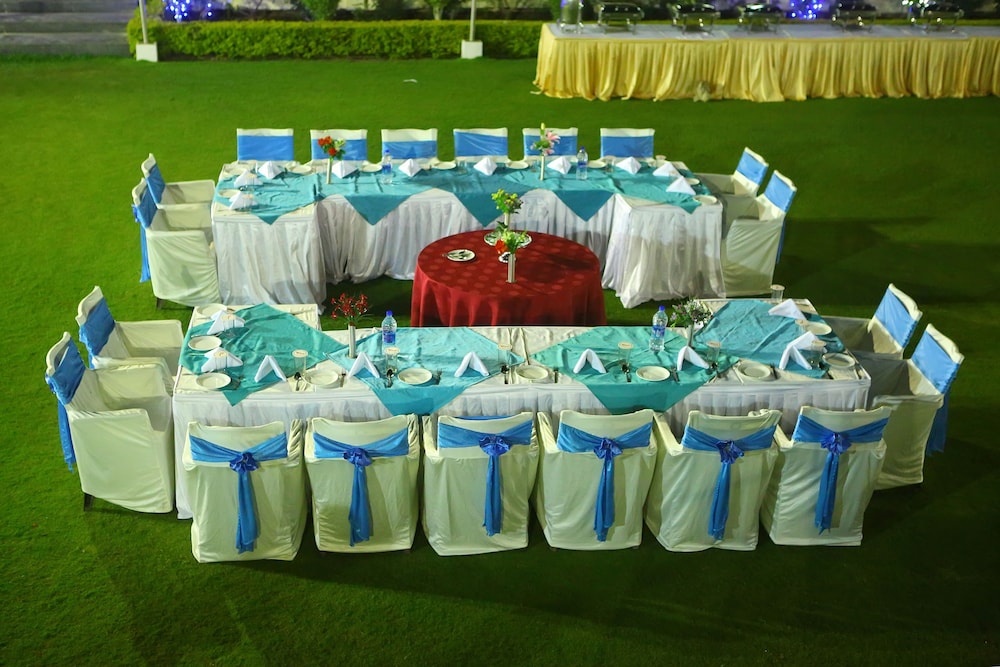 meeting & event spaces