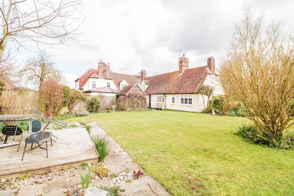 Charming Period Cottage With Free Wifi