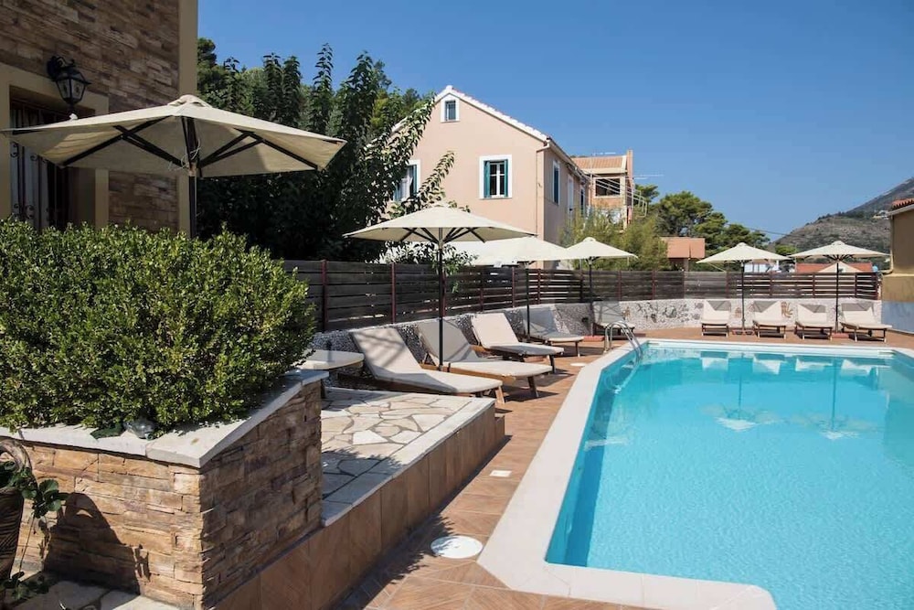 Greka Ioanian Maisonette - Poolside Seaview Bliss