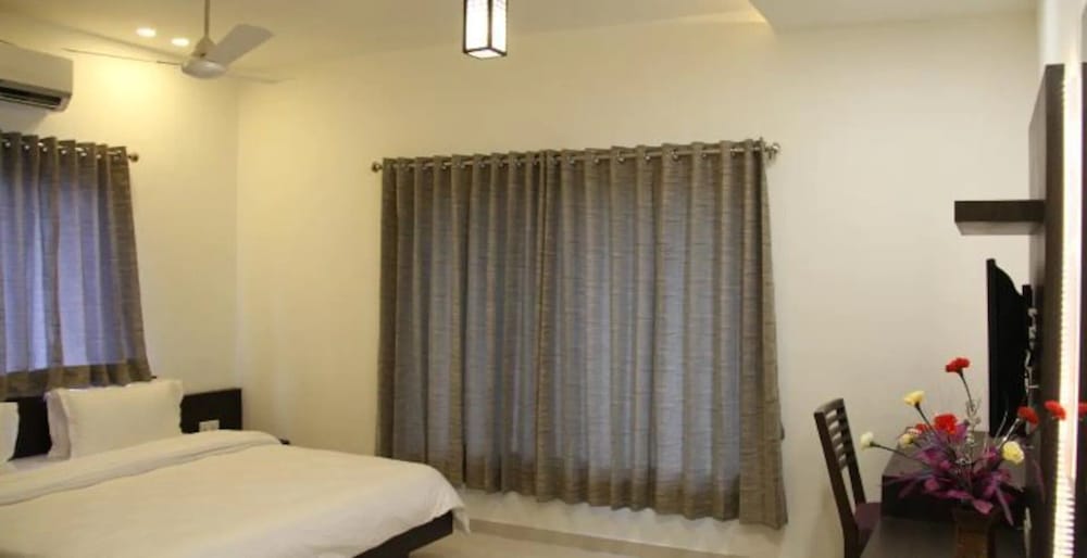 Hotel Aditya