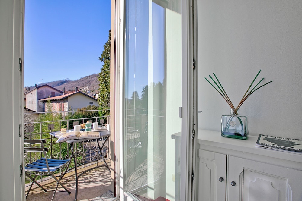 Camelia Apartment in Villa Jejia