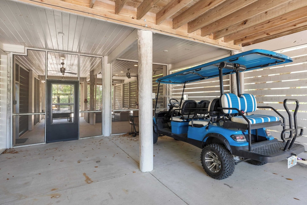 30A Beach House w/ Private Pool, Fire Pit, BBQ & Golf Cart to Rosemary Beach