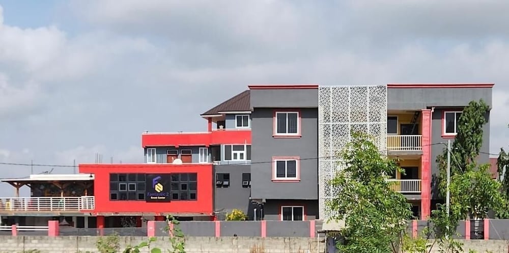 Fantastic 2 Hotel