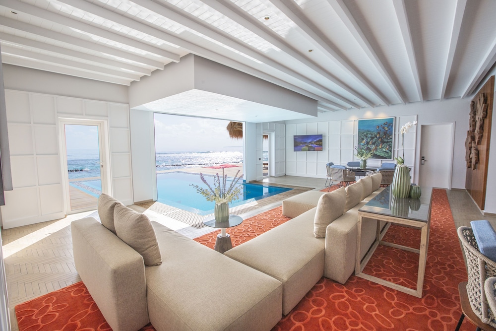 Emerald Maldives Resort & Spa - All Inclusive