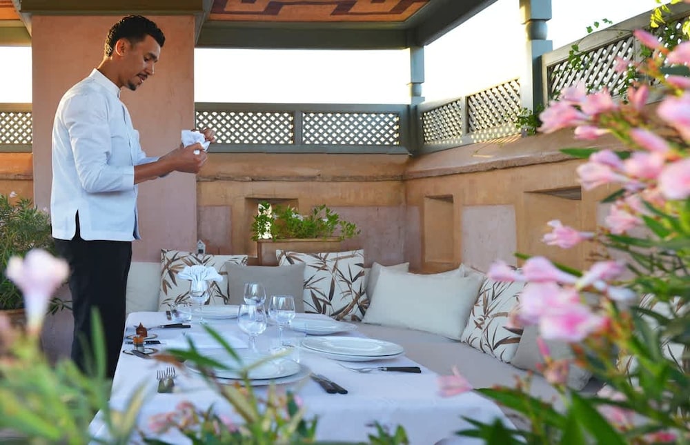 Magnificent Riad in Midina With Swimming Pool