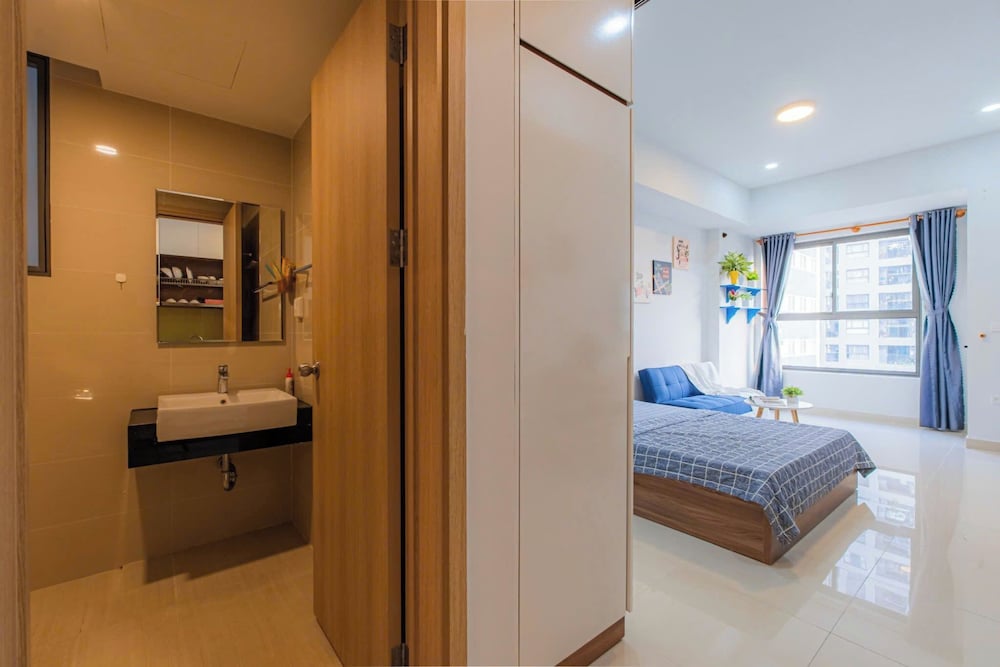 Botanica Premier Serviced Apartment