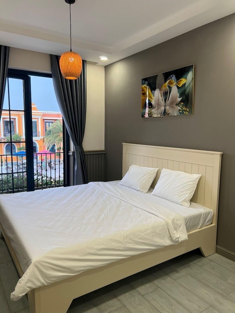 Deluxe 3 Br Bliss House - Novaworld PT