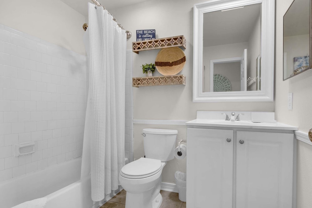 Regency Cabanas D3