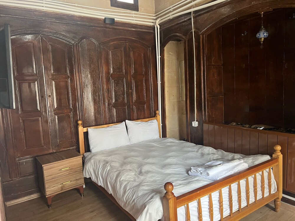Kayacık Konağı