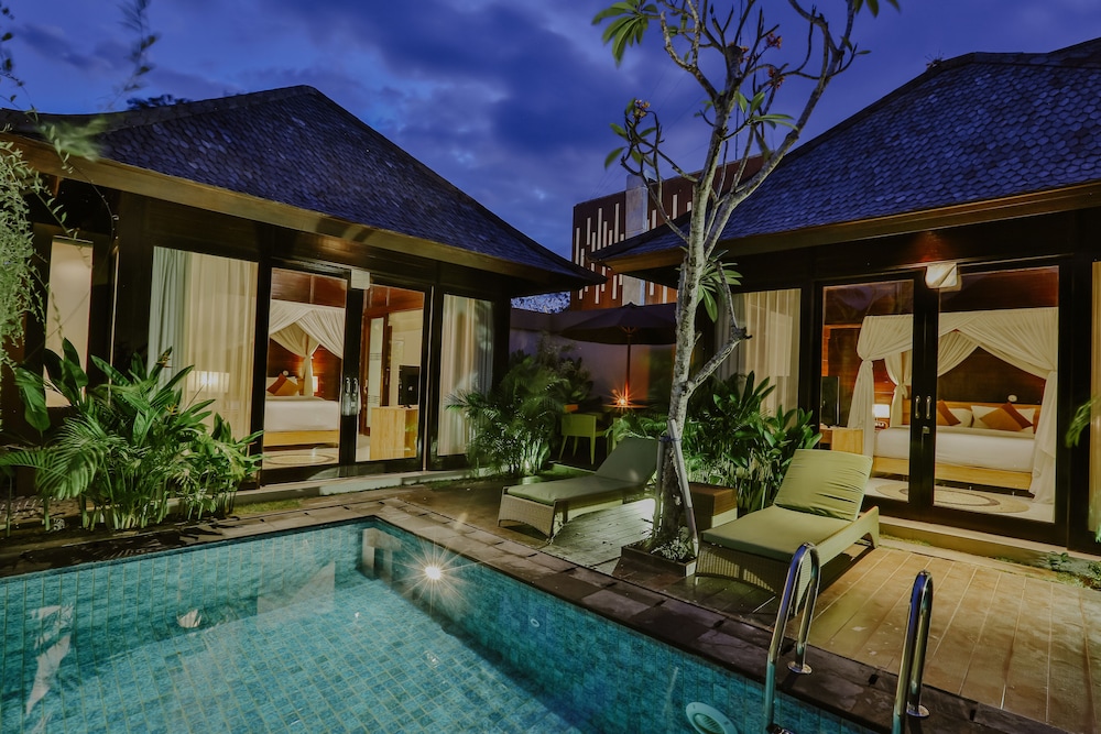 d'Nusa Beach Club and Resort 12