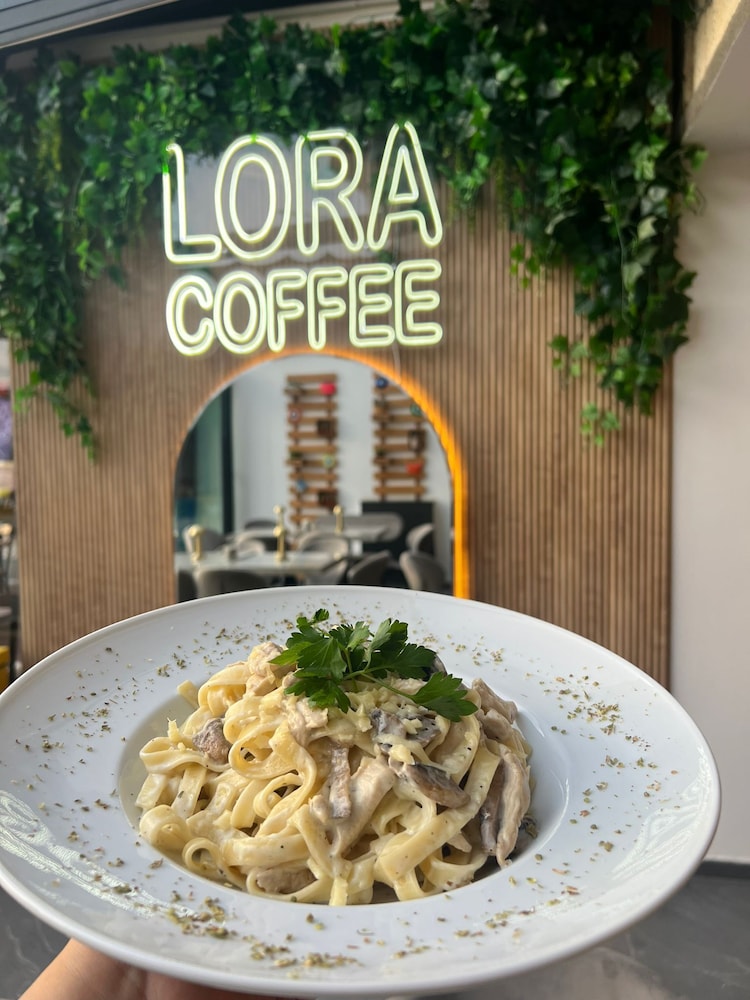 Marina Lora Butik Otel Sığacık