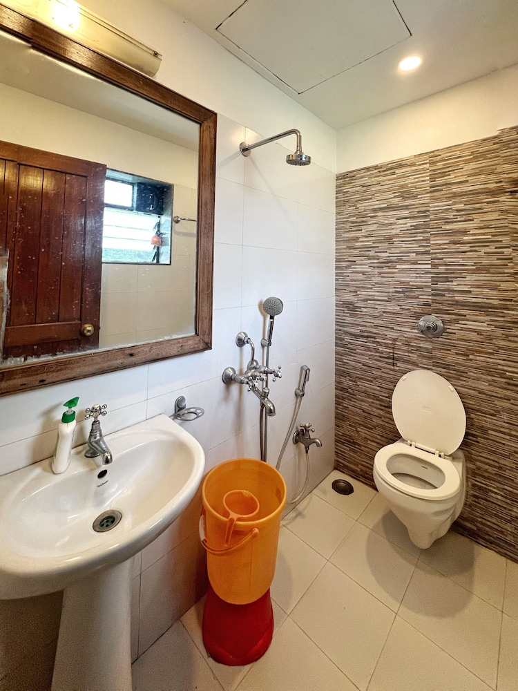 Shanti Kunj villa