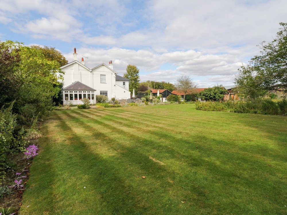 Rough Hill House