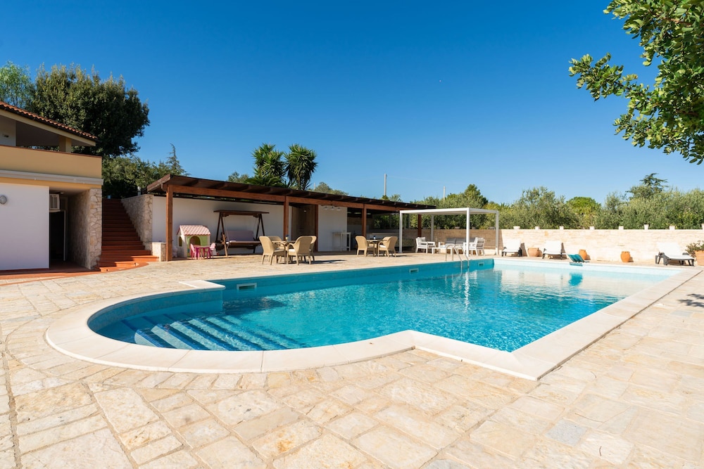 Villa Polignano con Piscina by Wonderful Italy