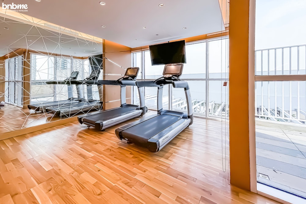 ST-Carson Tower B-2716 by bnbme homes