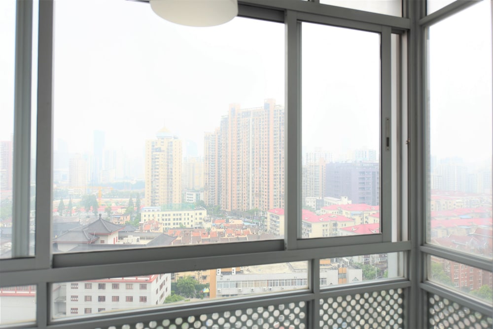 Your Saint Land Service Apartment