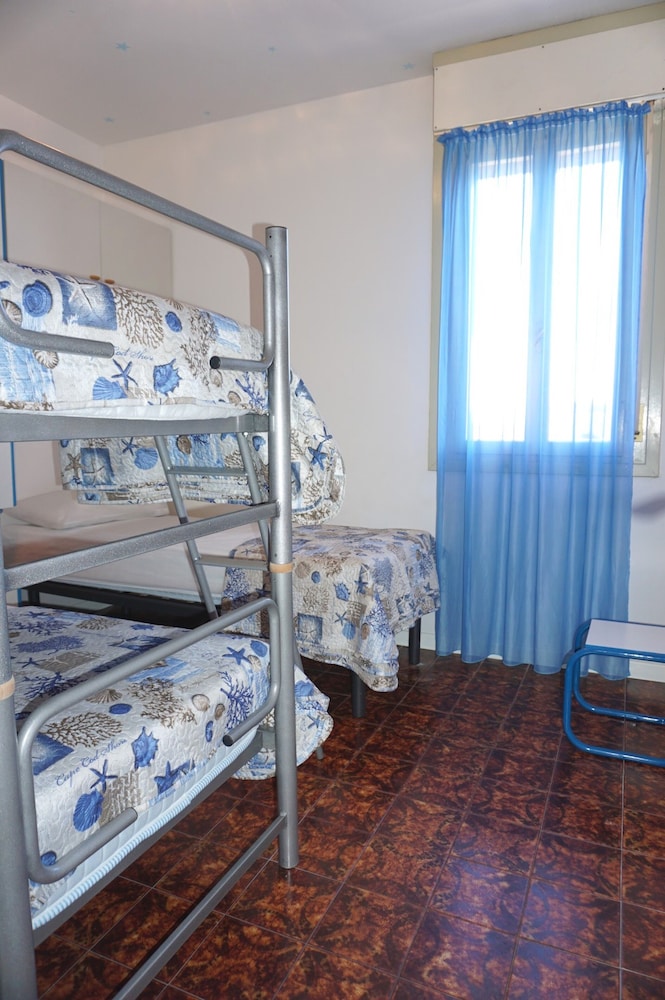 Great and Bright Apartment With Pool - Beahost view 3