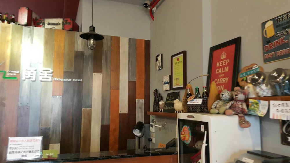 Corner House - Hostel