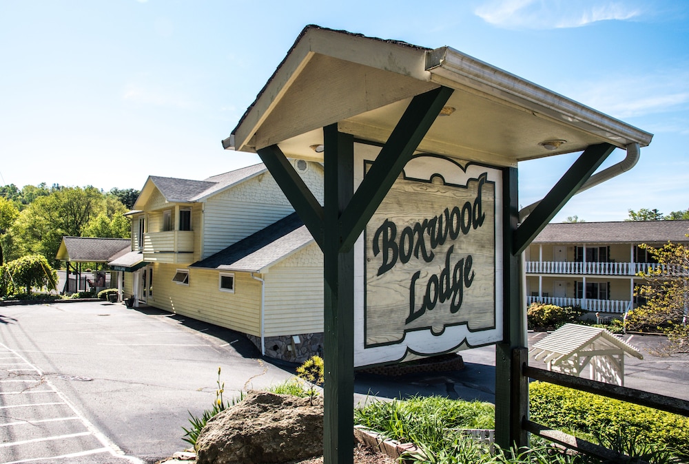 Boxwood Lodge