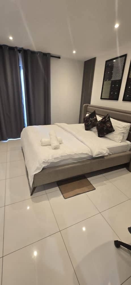 The Loxwood House Royal Luxury Suites
